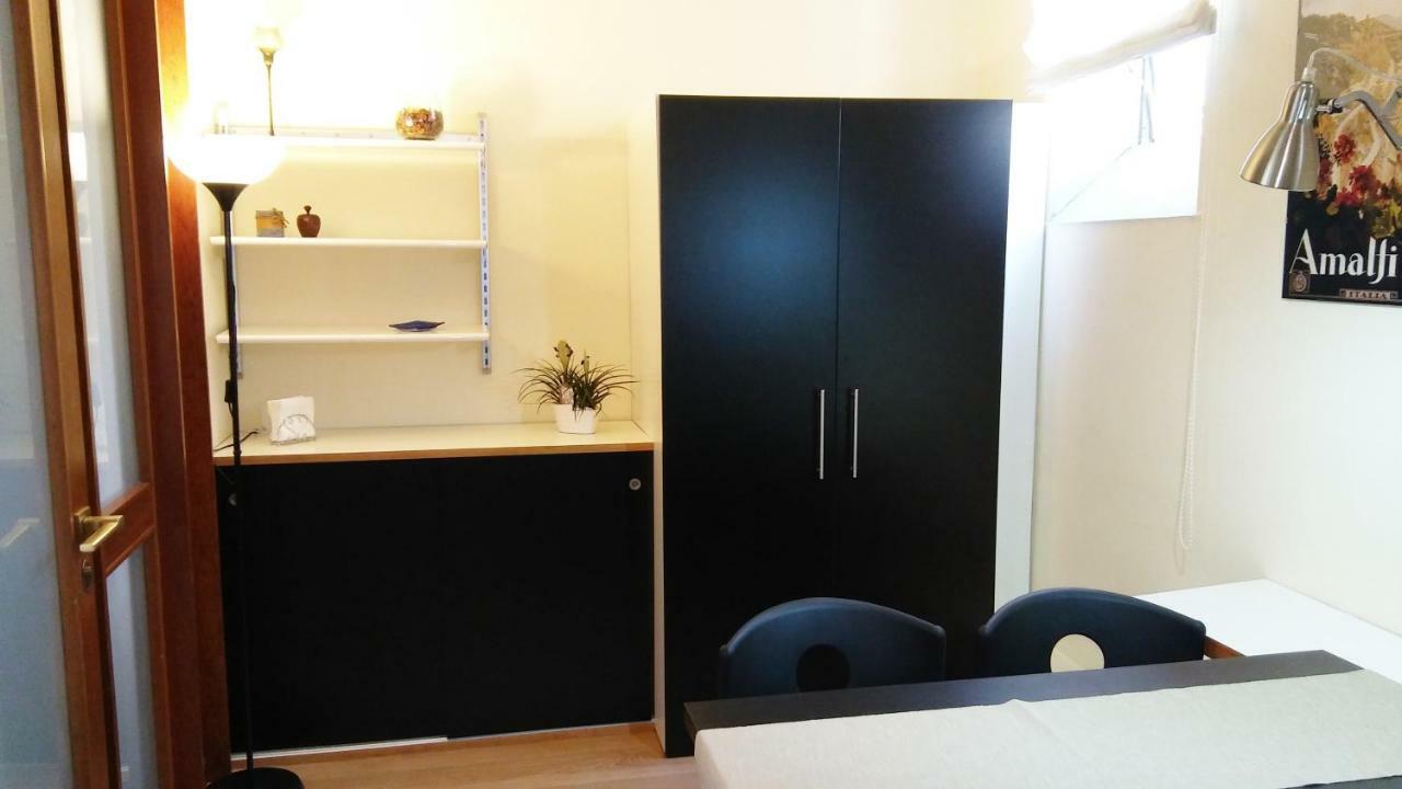 Bilocale In Centro Apartamento Salerno Exterior foto